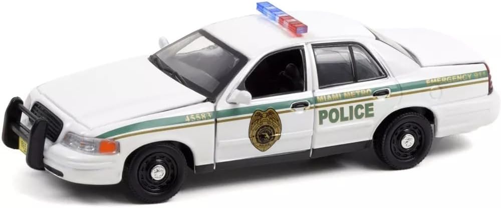 Greenlight Hollywood Diecast -Dexter 2001 Ford Crown Victoria