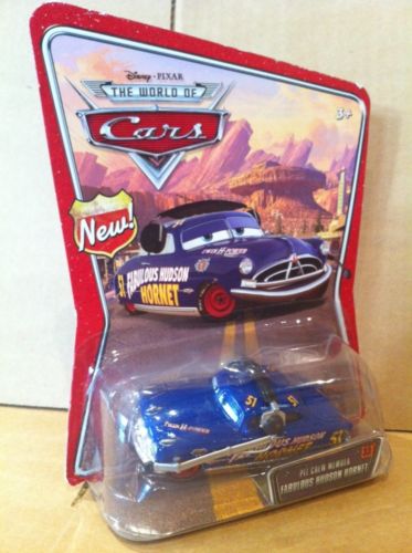 DISNEY CARS DIECAST - Pit Crew Member Fabulous Hudson Hornet