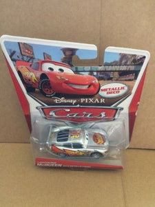 DISNEY CARS DIECAST - Lightning McQueen With Metallic Finish