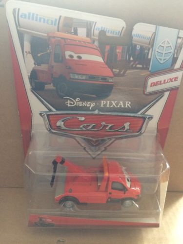 DISNEY CARS 2 DELUXE DIECAST - Towin Eoin