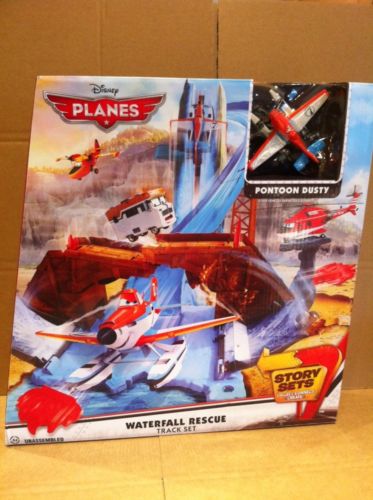 DISNEY PLANES STORY SETS - Waterfall Rescue Track Set With Pontoon Dusty
