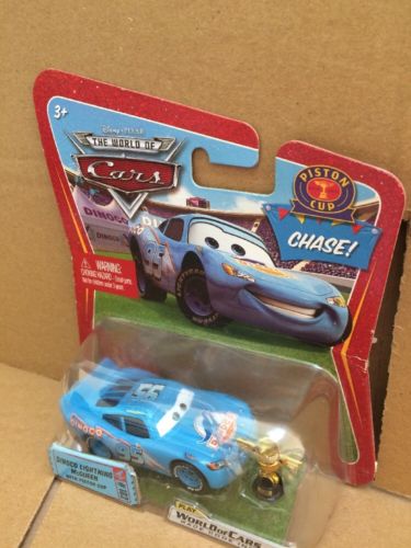 DISNEY CARS DIECAST - Dinoco Lightning McQueen With Piston Cup