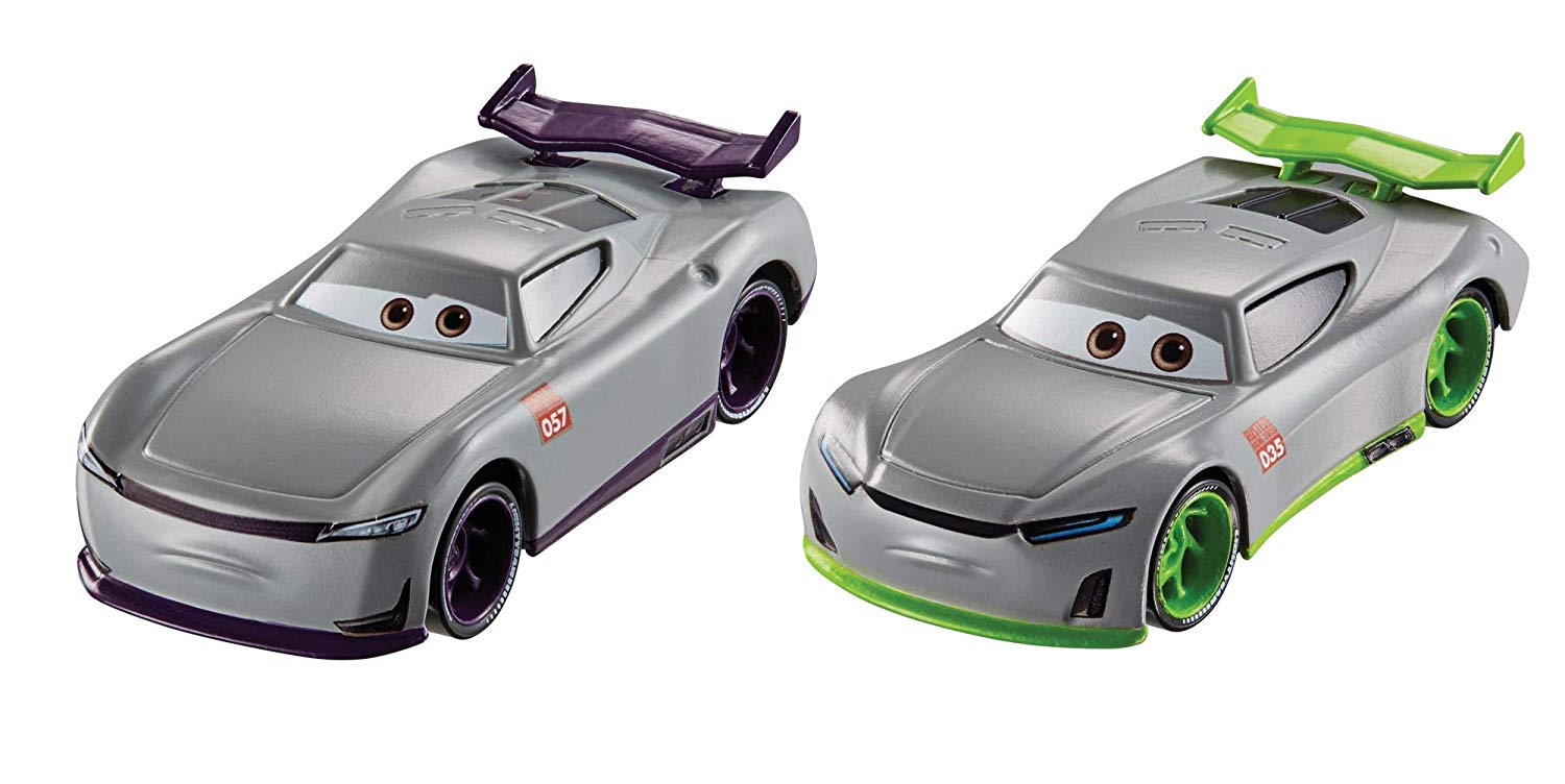 DISNEY CARS 3 DIECAST - Trainees Ronald and Junyi