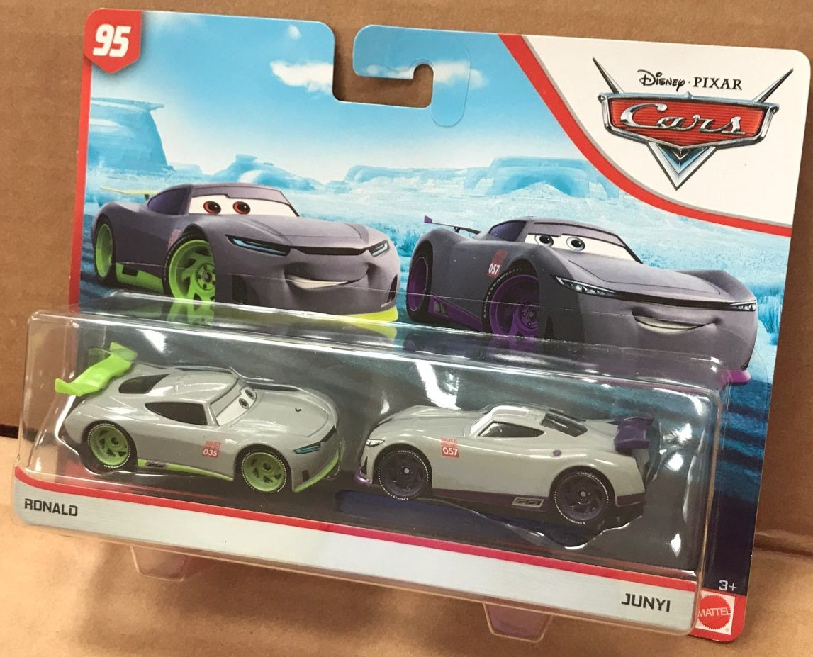 DISNEY CARS 3 DIECAST - Trainees Ronald and Junyi