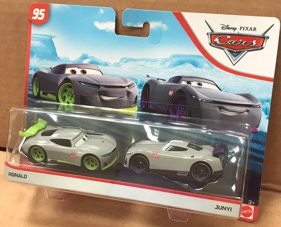 DISNEY CARS 3 DIECAST - Trainees Ronald and Junyi