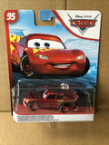 DISNEY CARS 3 DIECAST - Rusteze Racing Center Lightning McQueen