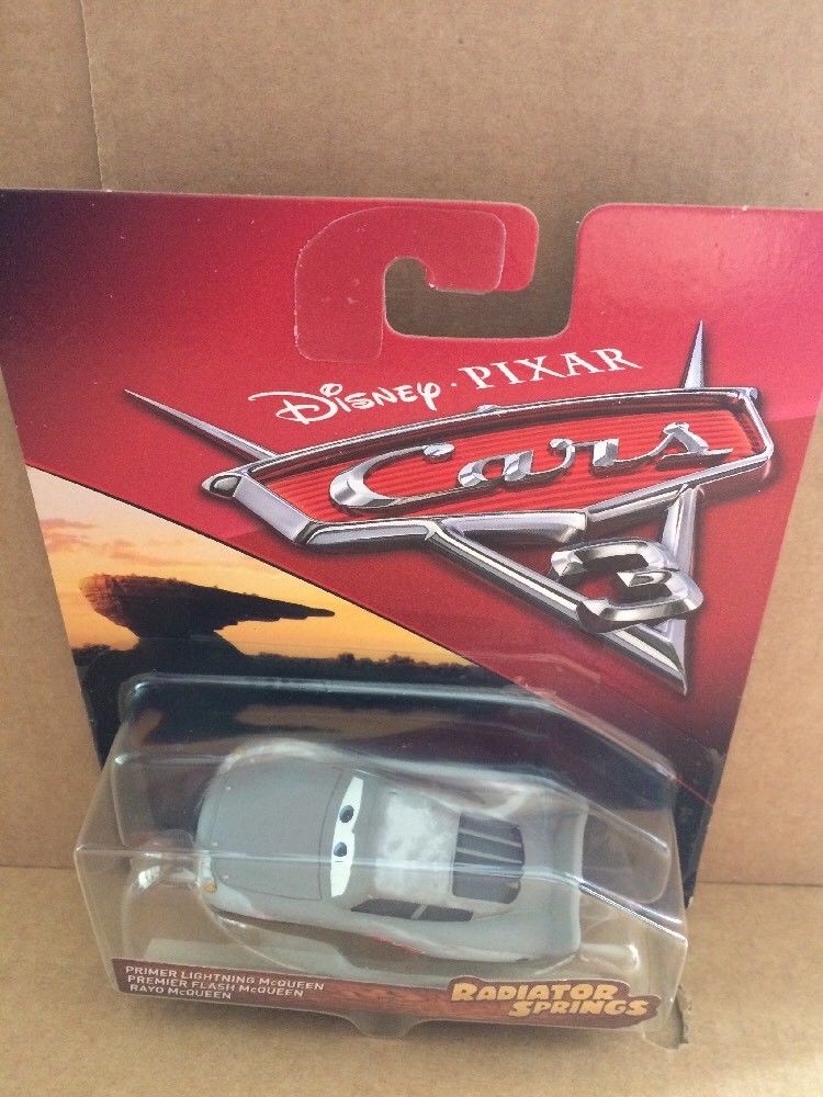DISNEY CARS 3 DIECAST - Radiator Springs Classic Primer Lightning McQueen