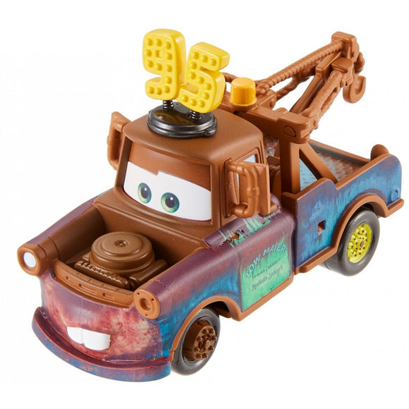 DISNEY CARS 3 DIECAST - Mater with 95 Hat
