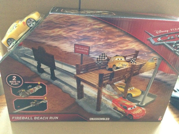 DISNEY CARS 3 - Fireball Beach Run Playset