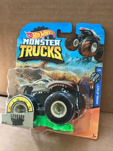 HOT WHEELS MONSTER TRUCKS - Leopard Shark