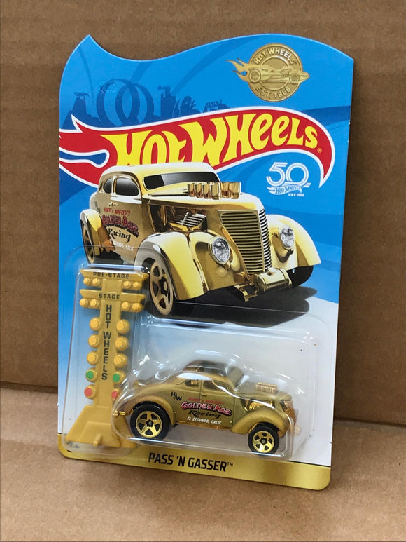 HOT WHEELS DIECAST - 50th Anniversary Special Pass'N'Gasser
